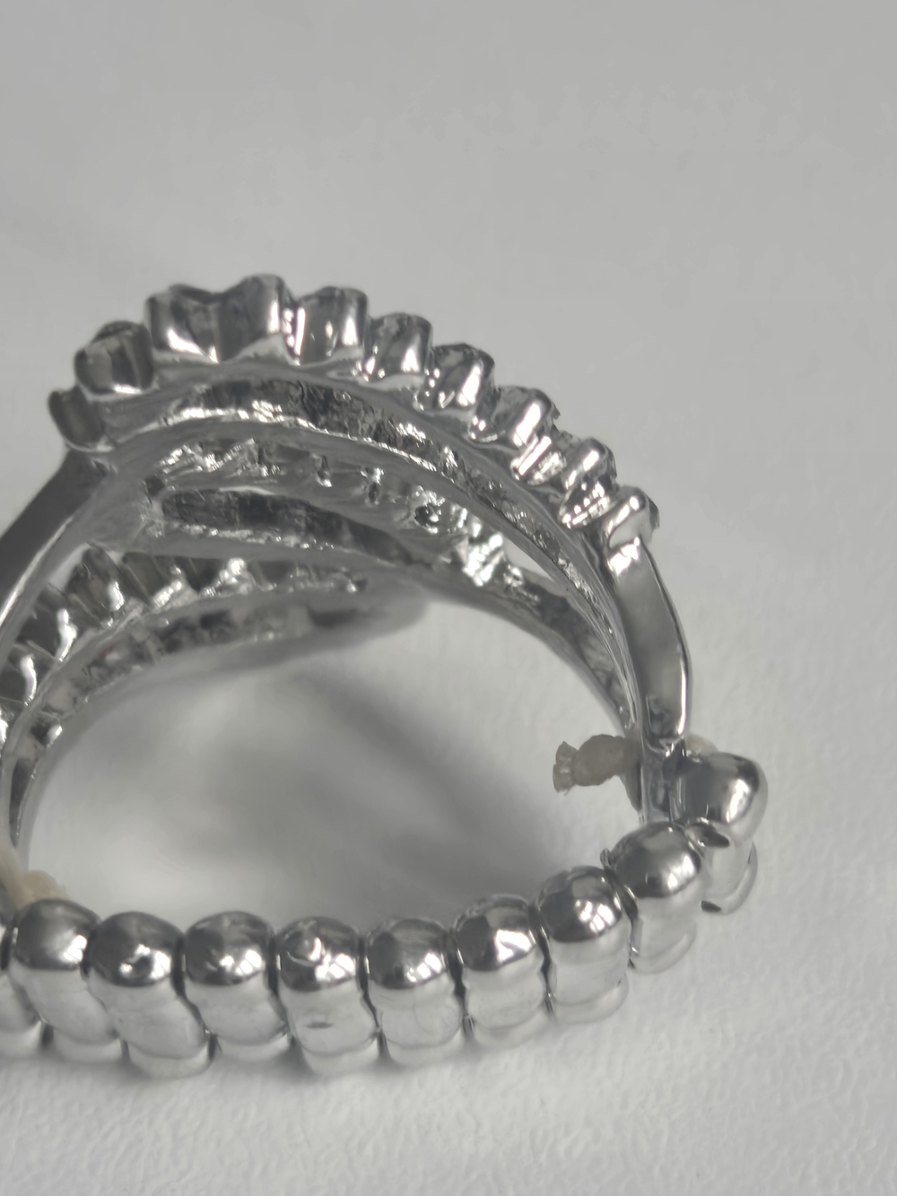 Ring - Picture 3 of 4